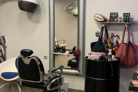 Salon de coiffure mixte barber à reprendre - Drôme des Collines (26)